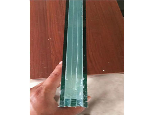 復合灌液防火玻璃特點